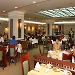 Lilia גולדן סנדס