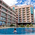 Lilia 4* גולדן סנדס