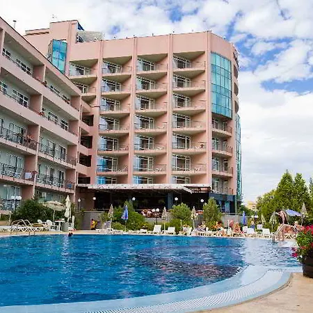 Готель Lilia 4*