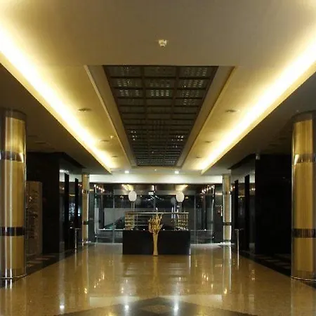 Lilia Golden Sands
