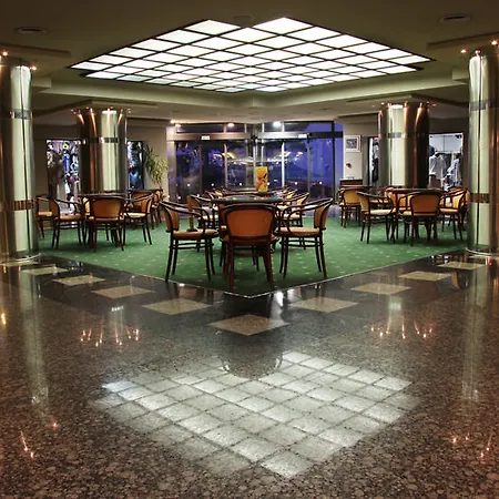 Hotel Lilia 4*