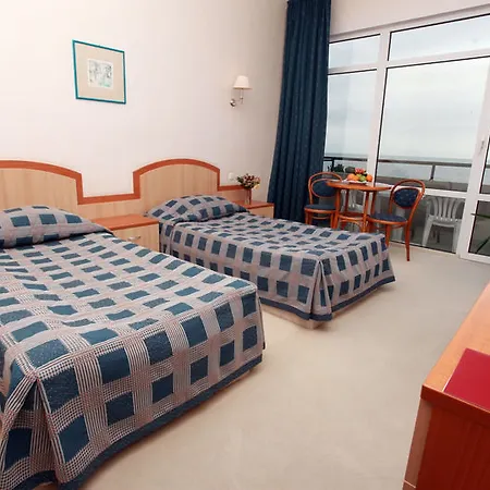 Hotel Lilia 4*