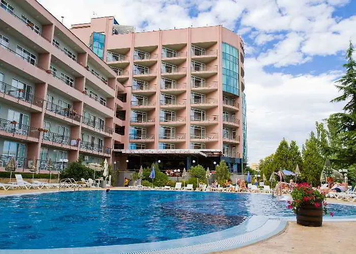 Hotel Lilia 4*